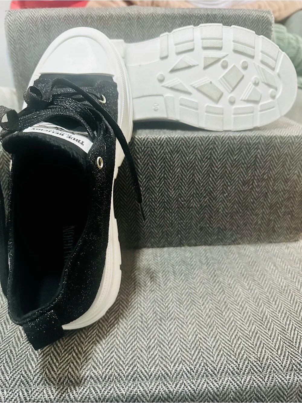 True Religion Black & White Chunky Low-Top Sneakers - Picture 3 of 4